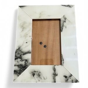 Abigails Faux Marble Picture Frame, 4x6